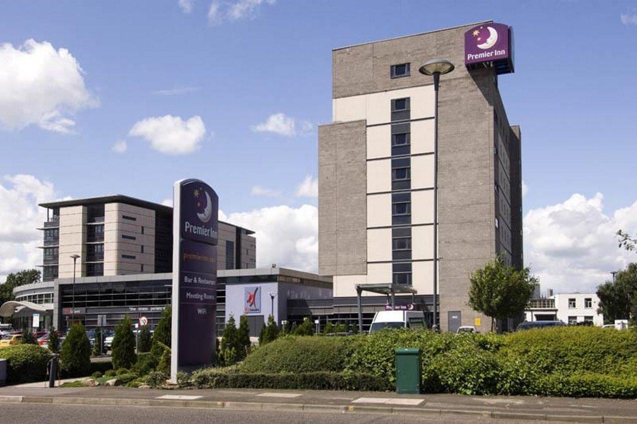 Premier Inn Newcastle Team Valley Gateshead Exteriör bild